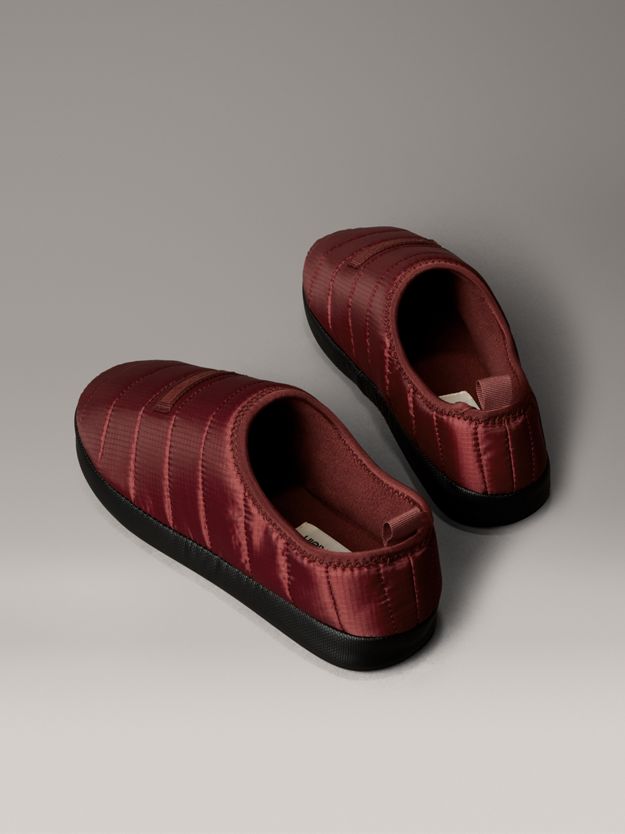 Quilted Padded Ripstop Slippers