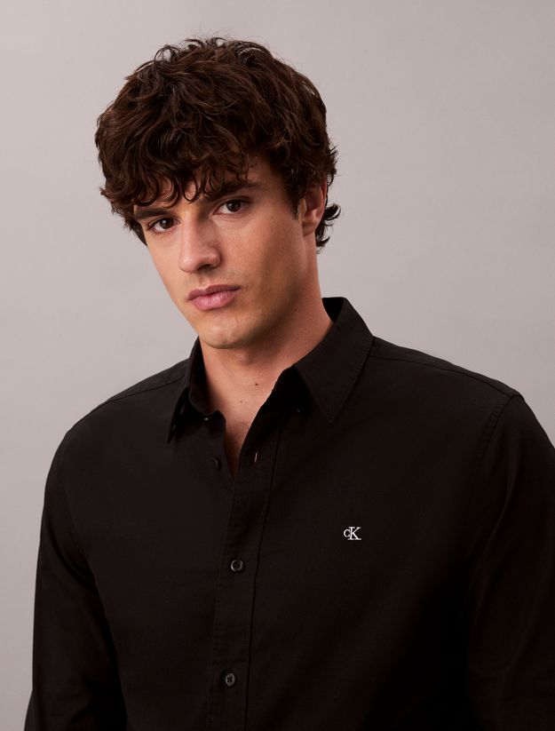 Solid Classic Oxford Button-Down Shirt