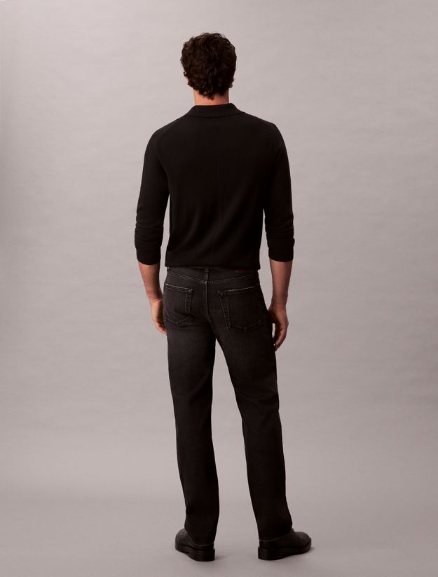 Standard Straight Fit Jeans