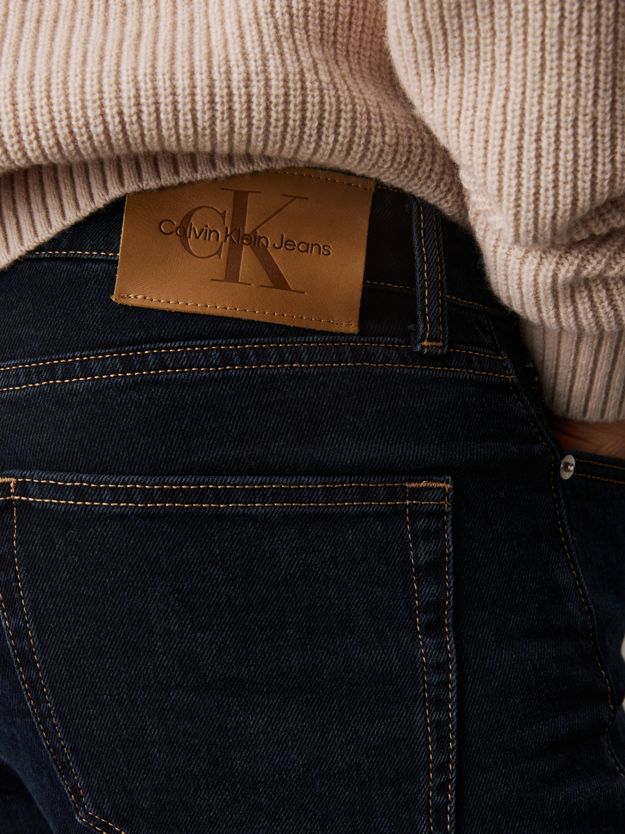 Standard Straight Jeans