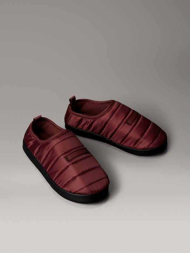 Quilted Padded Ripstop Slippers