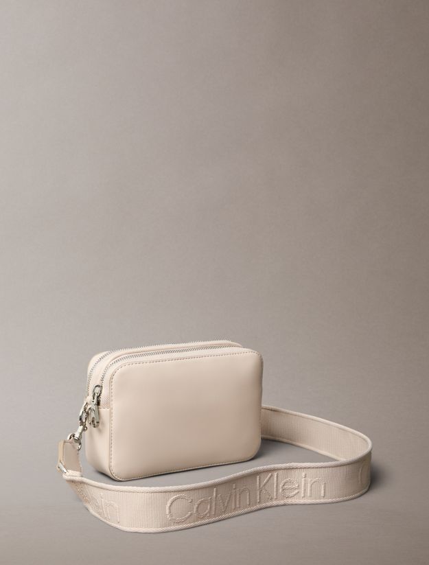 Convertible 2-Strap Crossbody Camera Bag