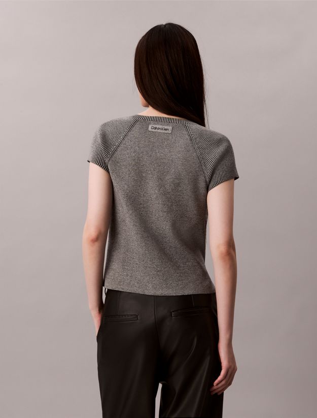 Tech Knit Ribbed Classic T-Shirt