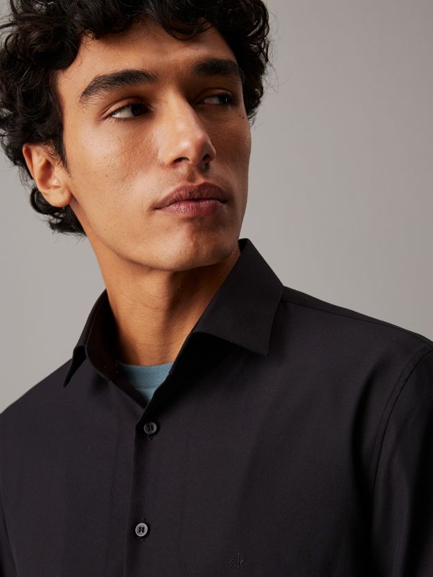 Slim Performance Dress Shirt