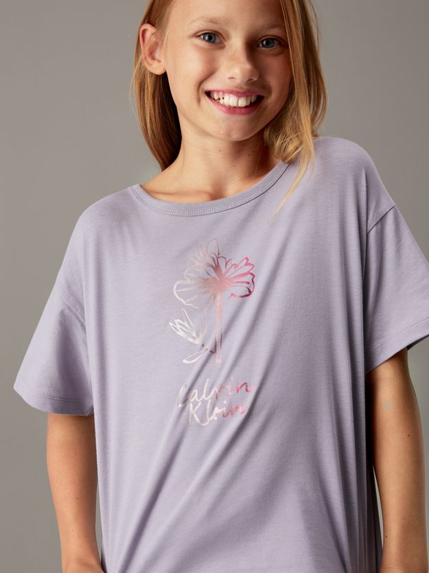 Boxy Flower Graphic T-shirt