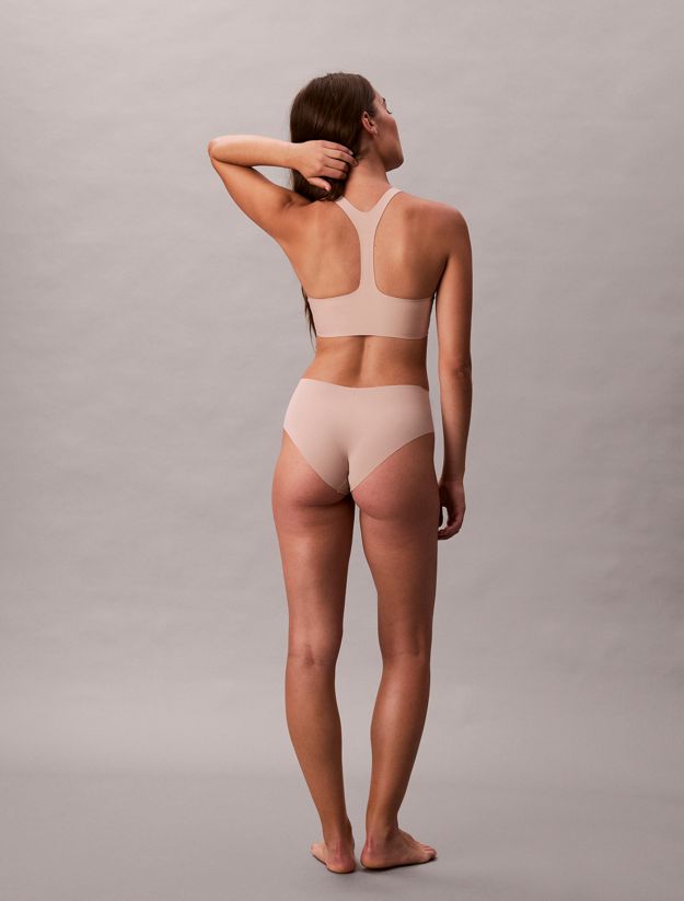 Lightly Lined Racerback Bralette - Invisibles