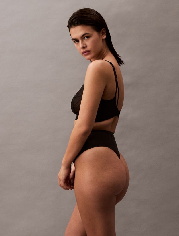 Shapewear Thong - Second Skin Smoothing