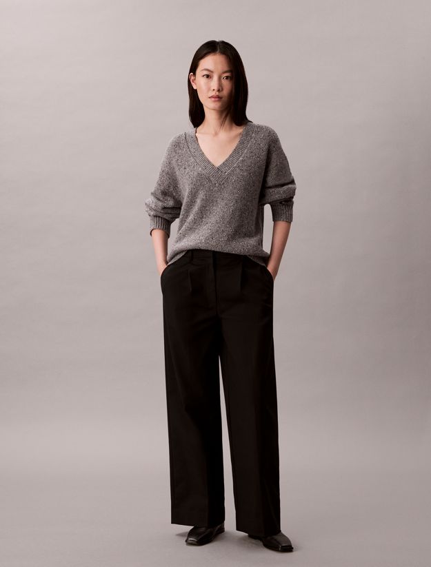 Chunky Relaxed V Neck Sweater