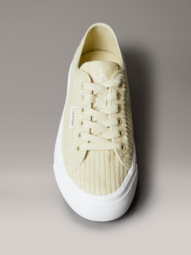 Courderoy Platform Trainers