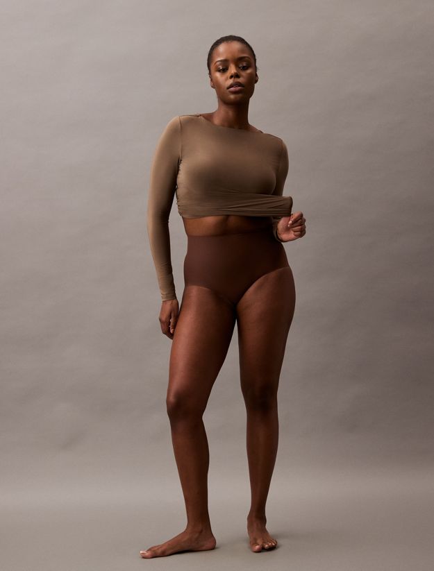 Sculpted Shapewear Briefs - Stay Put Mesh