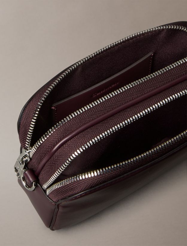 Convertible 2-Strap Crossbody Camera Bag