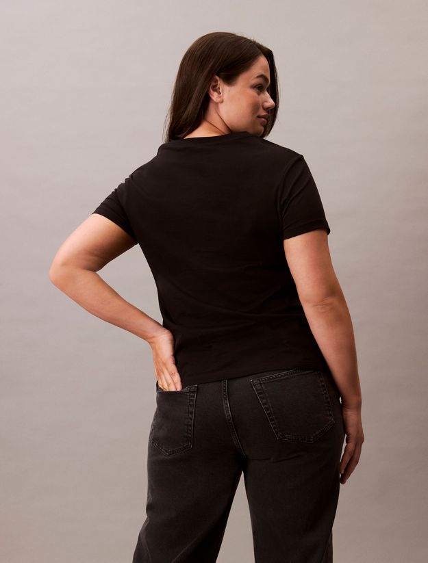 Plus Size Slim Logo T-shirt
