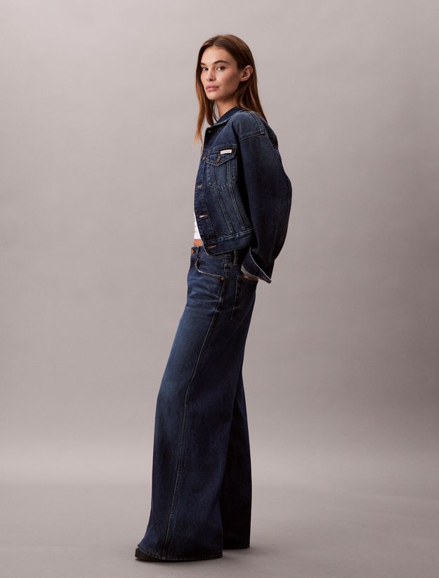 Ultra Wide Leg Jeans