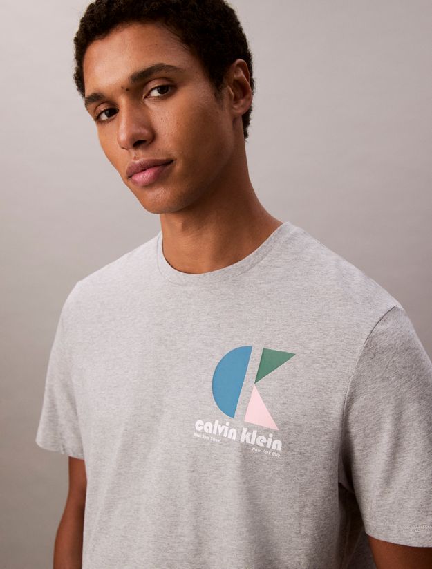 Graphic Logo T-shirt