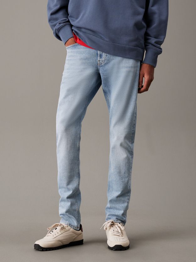 Slim Tapered Jeans