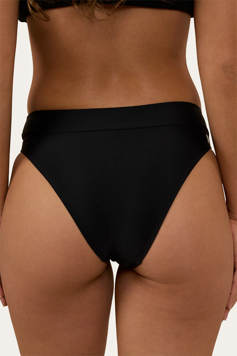 Signature Bull Womens High Waist Bikini Bottom - Black
