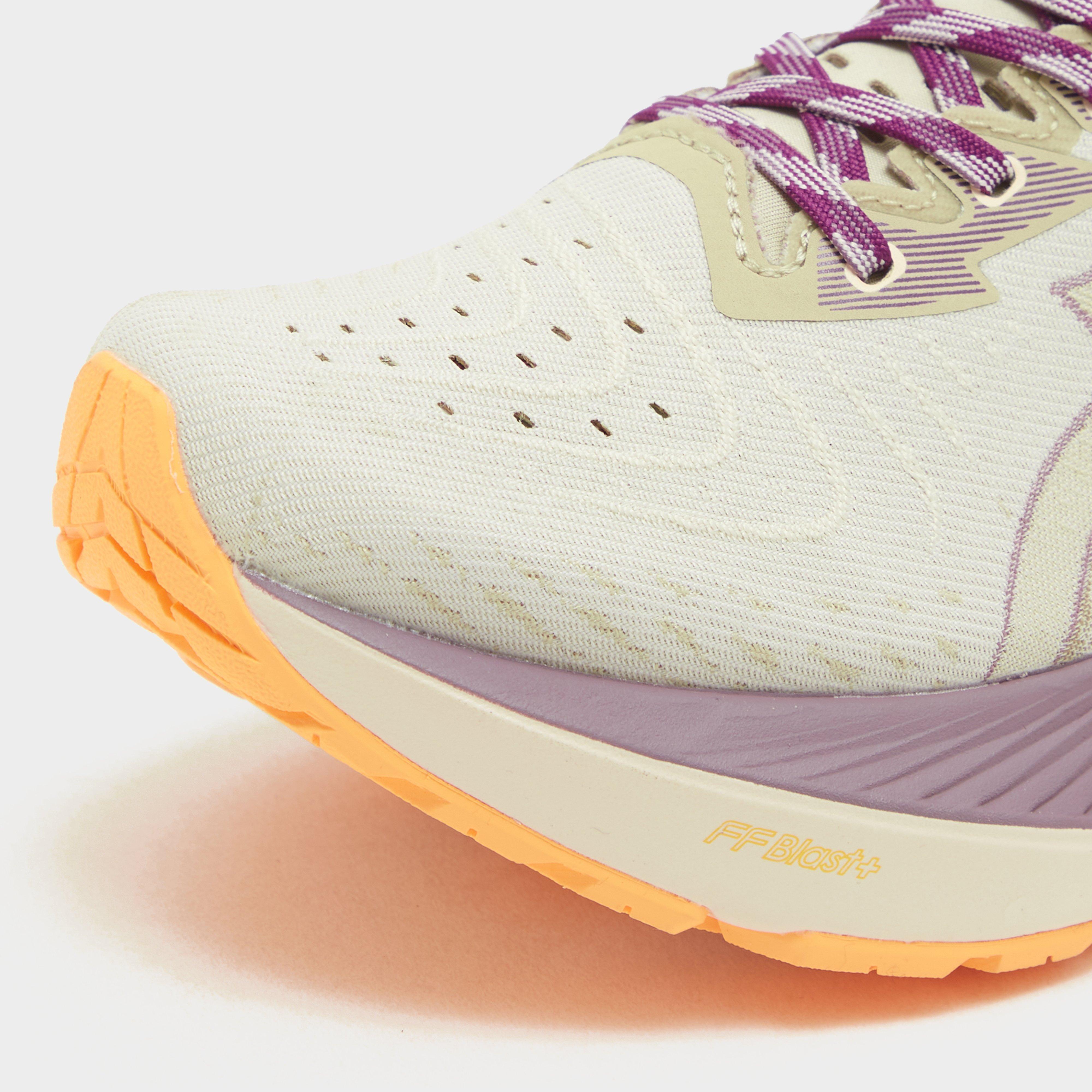 Women’s Novablast 4 TR Running Shoes