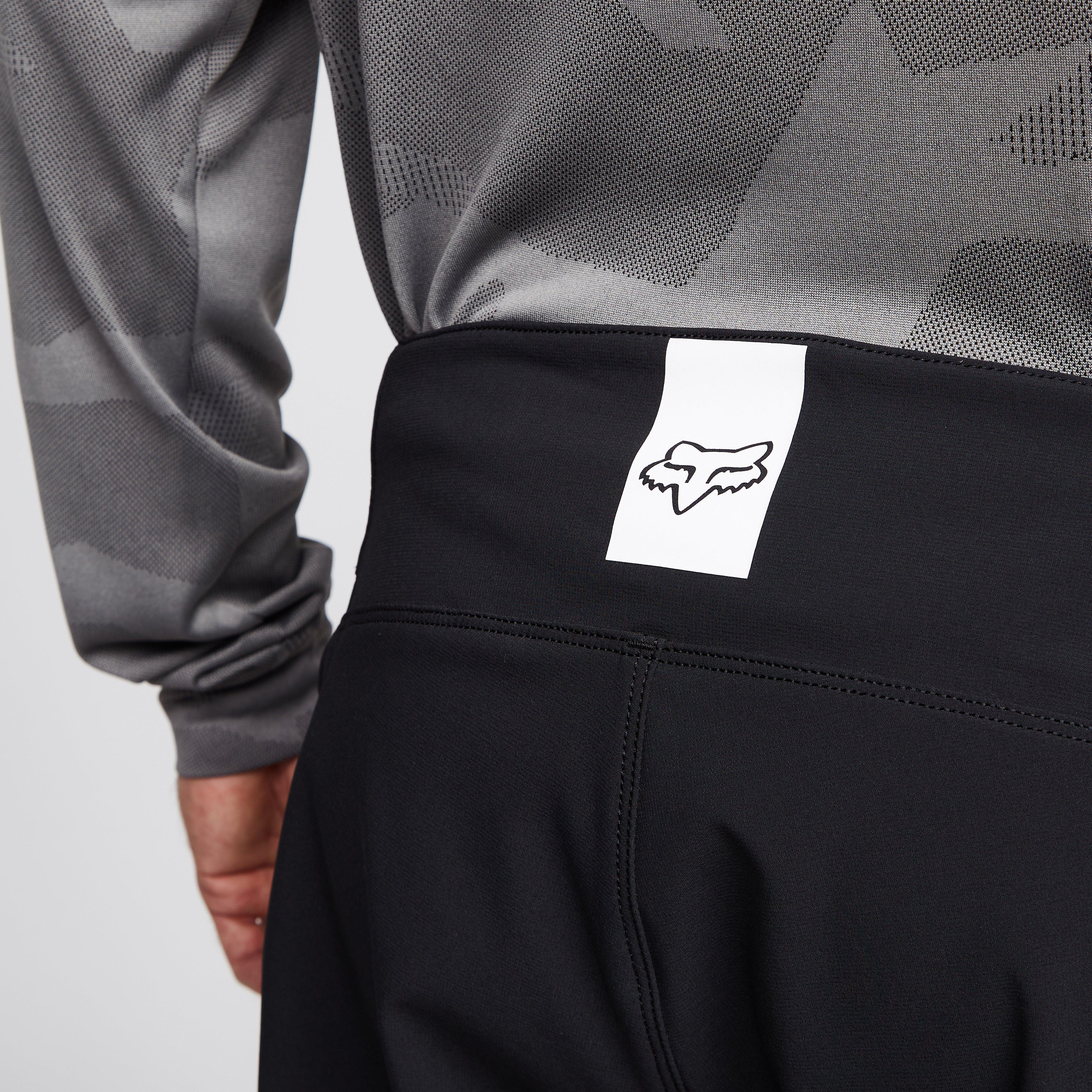 Men’s Defend Shorts