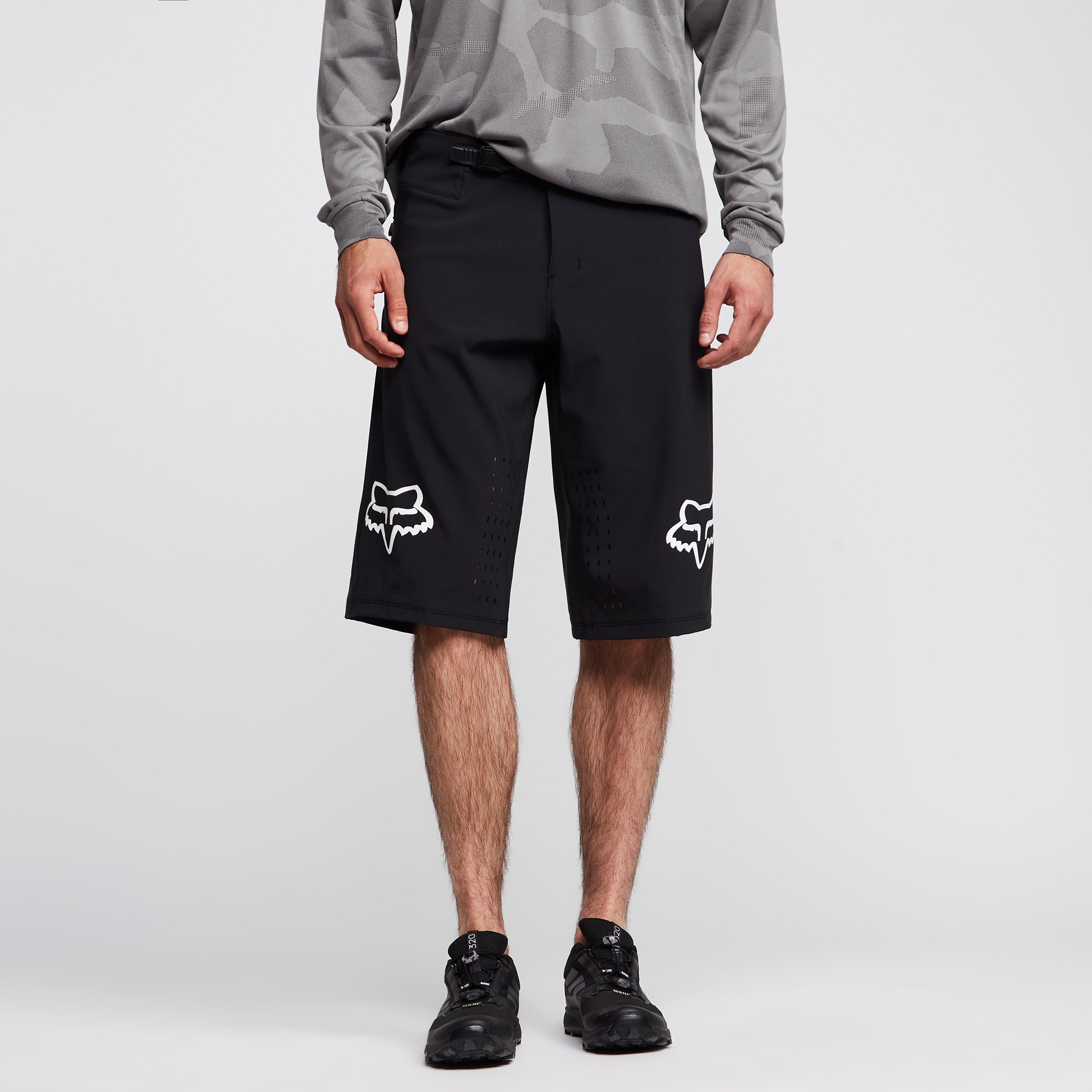 Men’s Defend Shorts