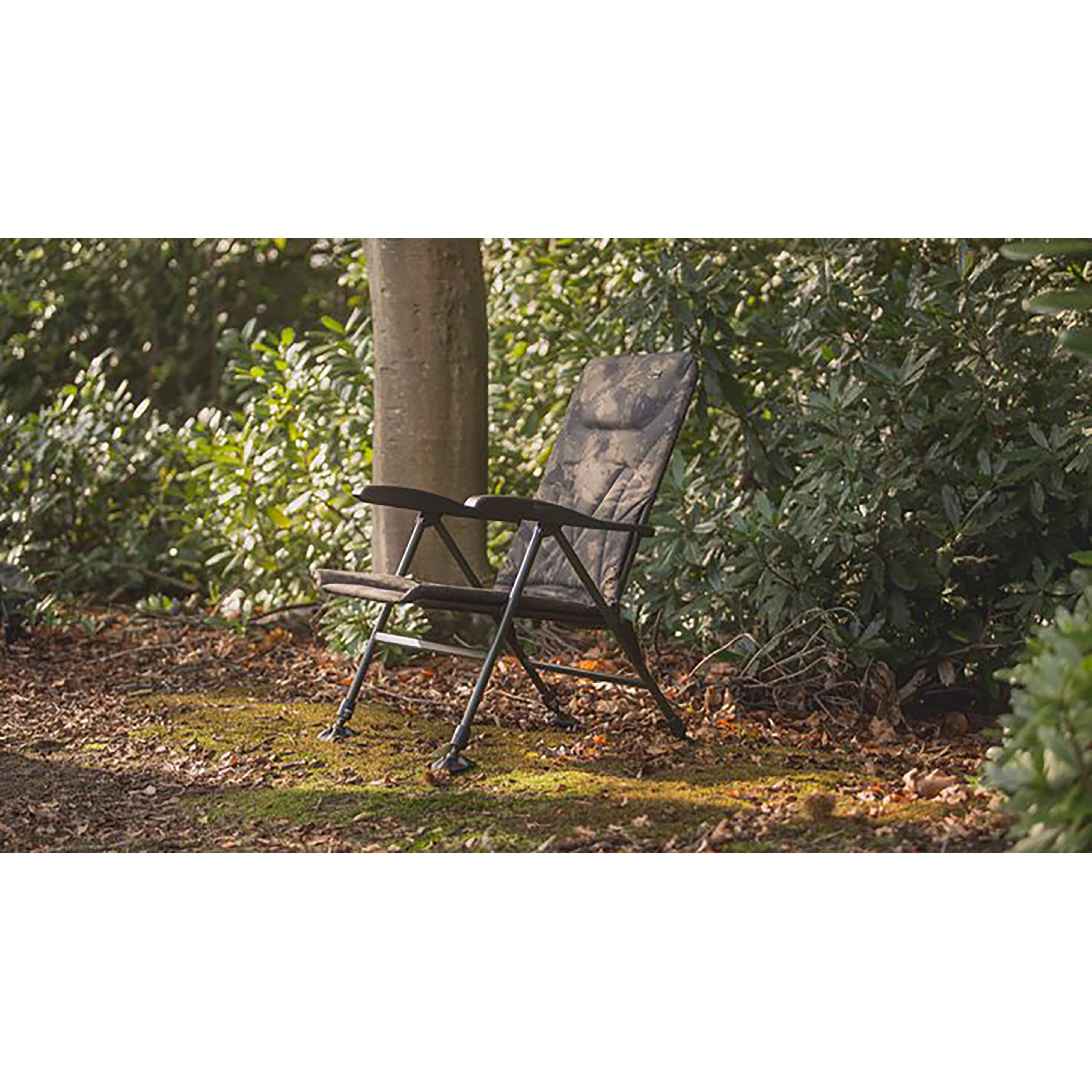 Solar Undercover Camo Session Chair