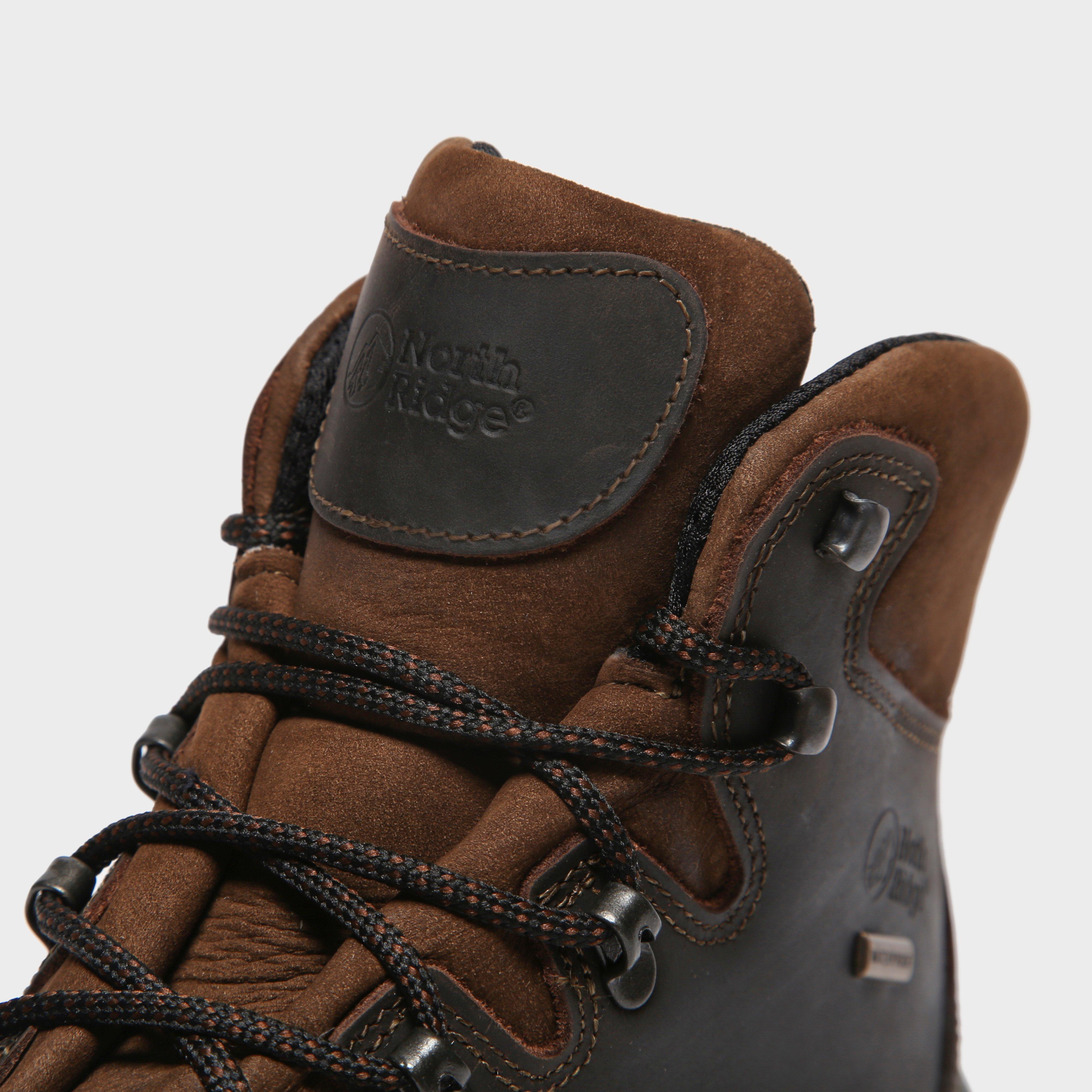 Women's Traverse Mid Walking Boots
