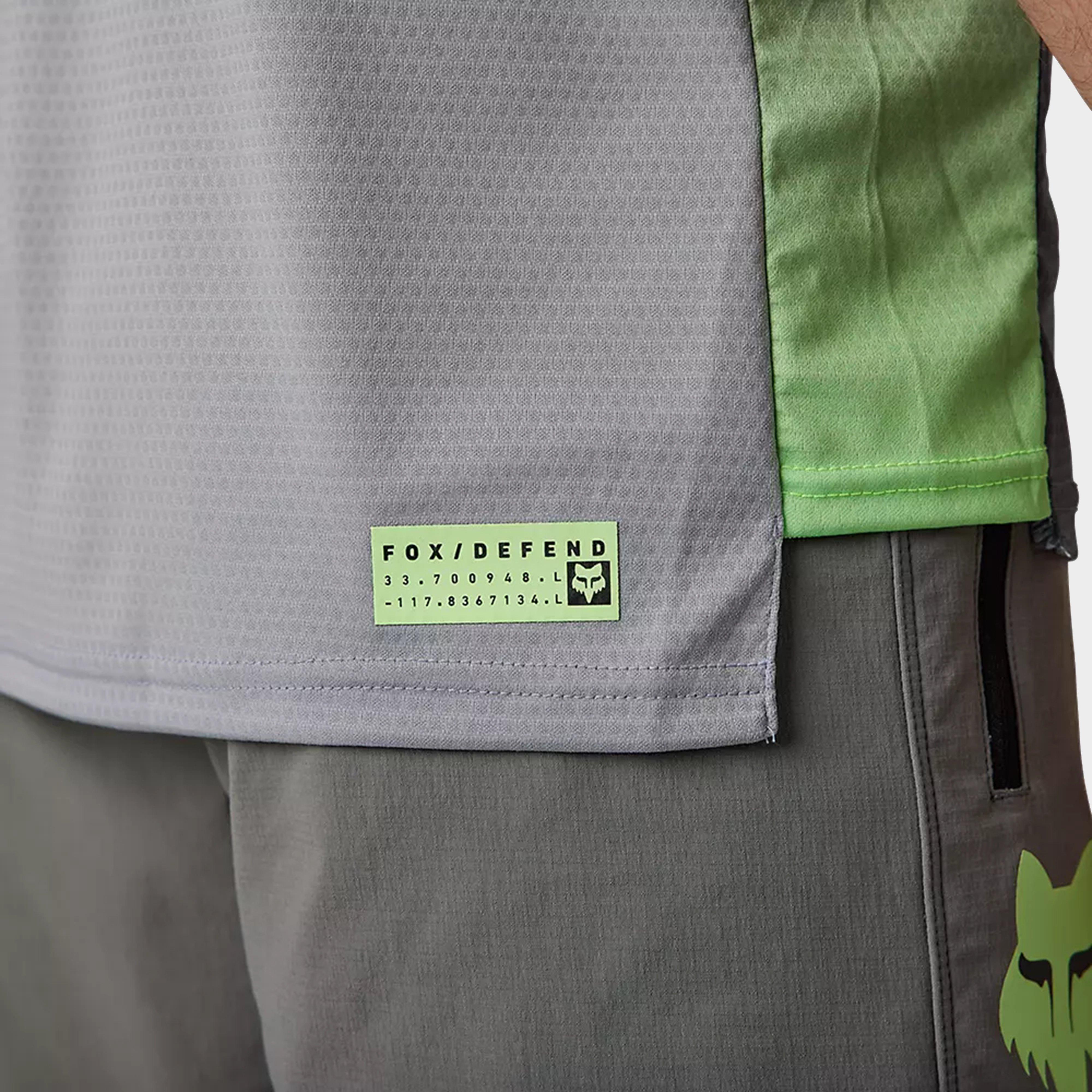 Men's Defend Cekt Short Sleeve Jersey