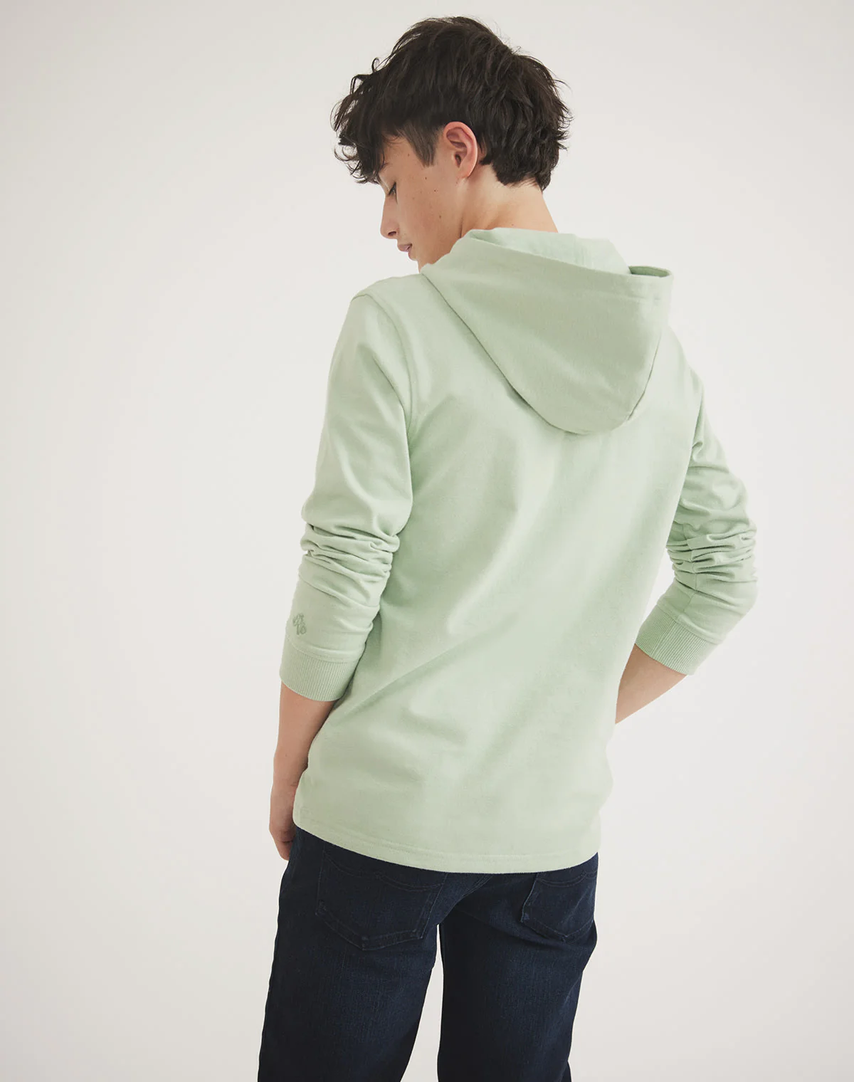 Zachary Long Sleeve Hooded Tee