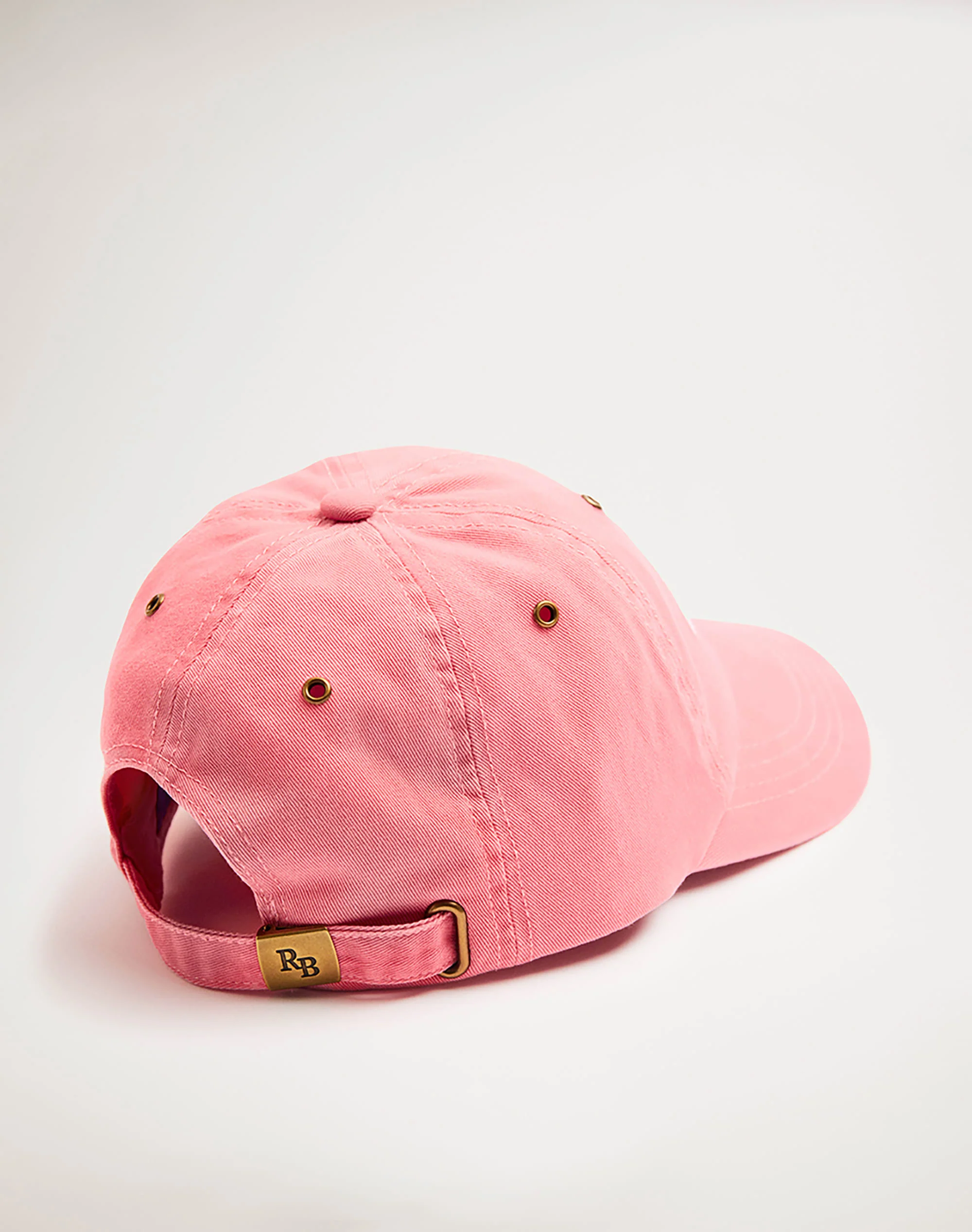 RB Sellars Cap
