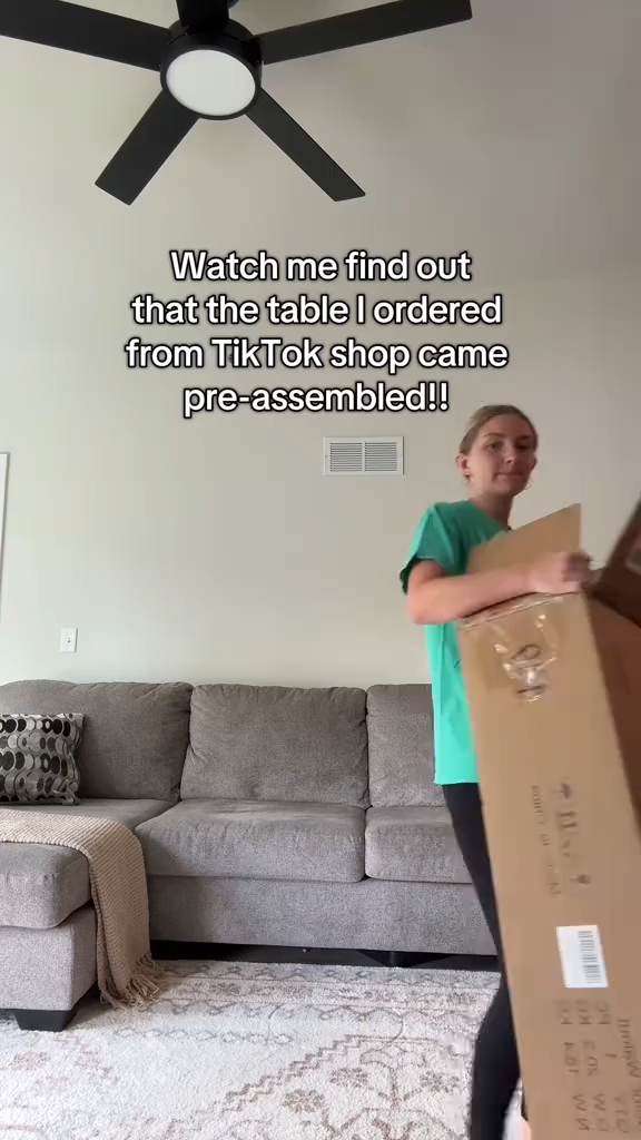 Giratree Fully Assembled Wooden Center Table, Fluted Lift Top Coffee Table with Hidden Compartment, Modern Oval Lift Tabletop for Home Living Room Office