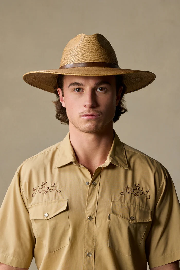 Straw Eyre Light Toast Extra Dark Toast