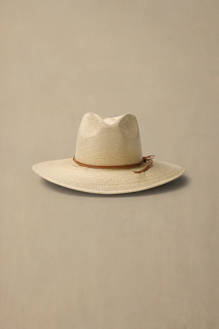 Straw Cape Dark Toast  Light Toast