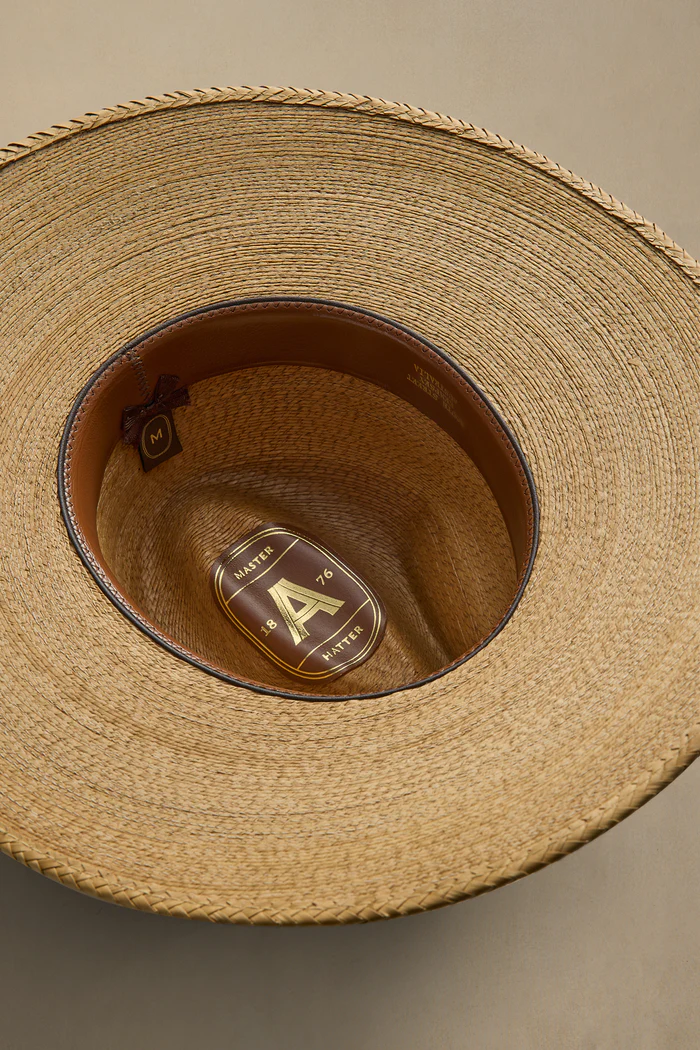 Straw Cape Dark Toast  DarkToast