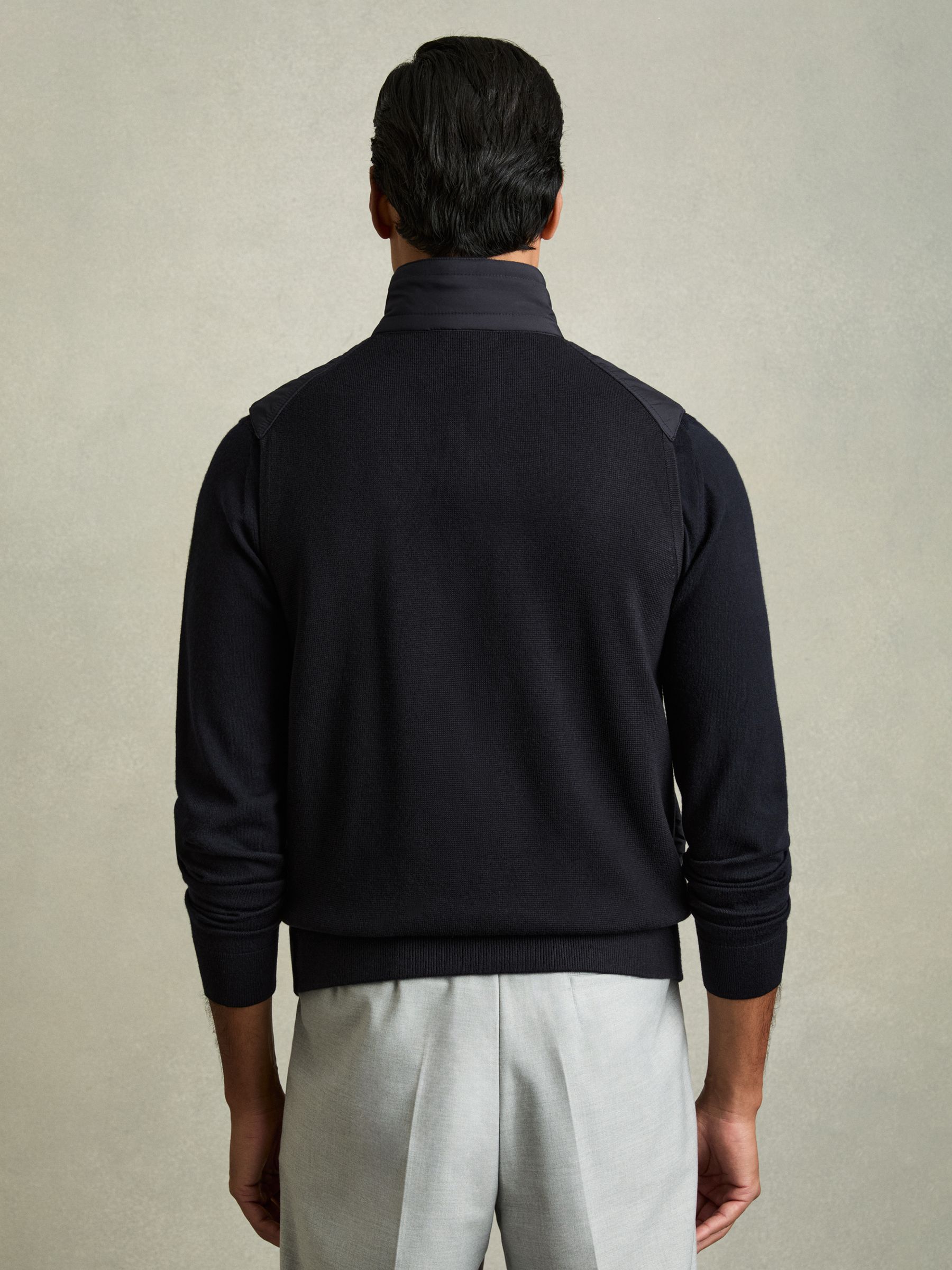 Hybrid Quilt and Knit Zip-Through Gilet in Navy