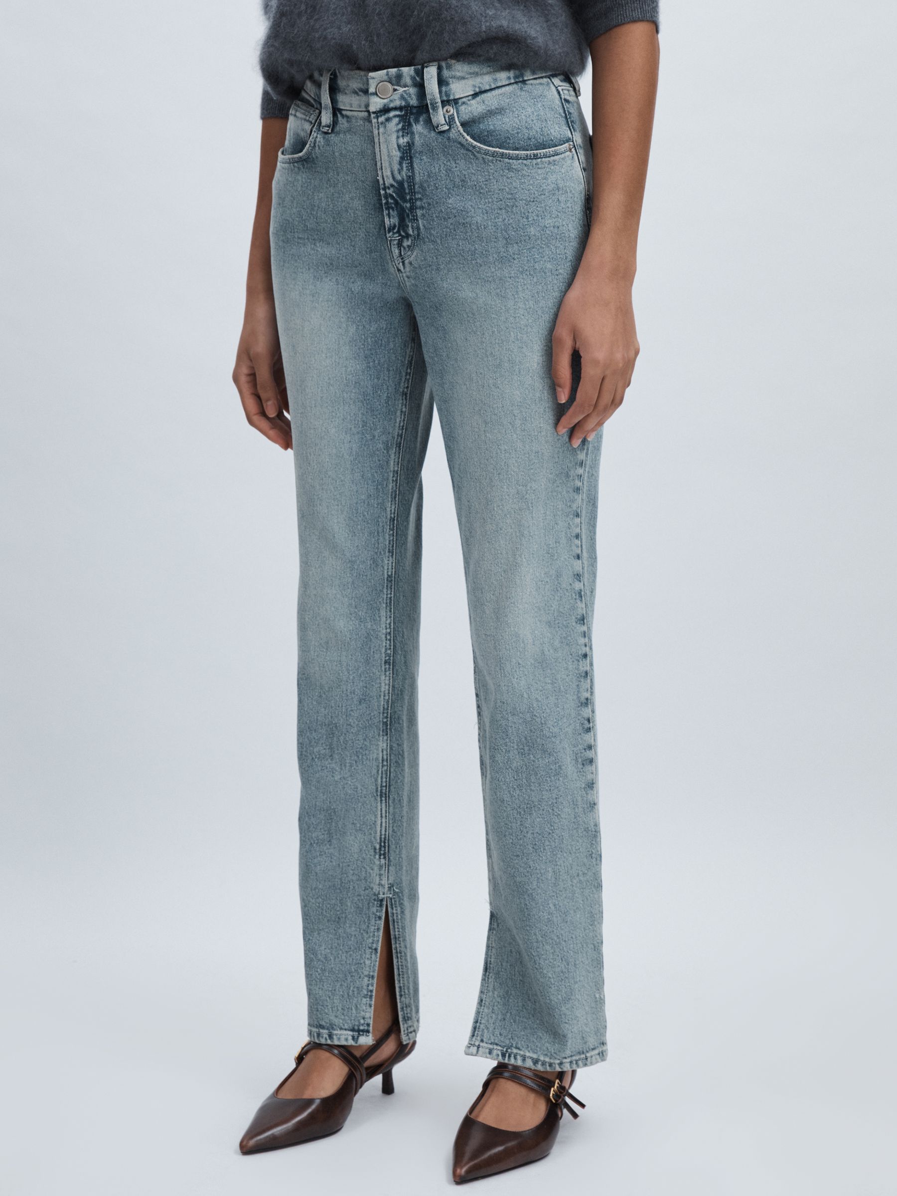 Good American Straight-Leg Slit-Hem Jeans in Light Indigo