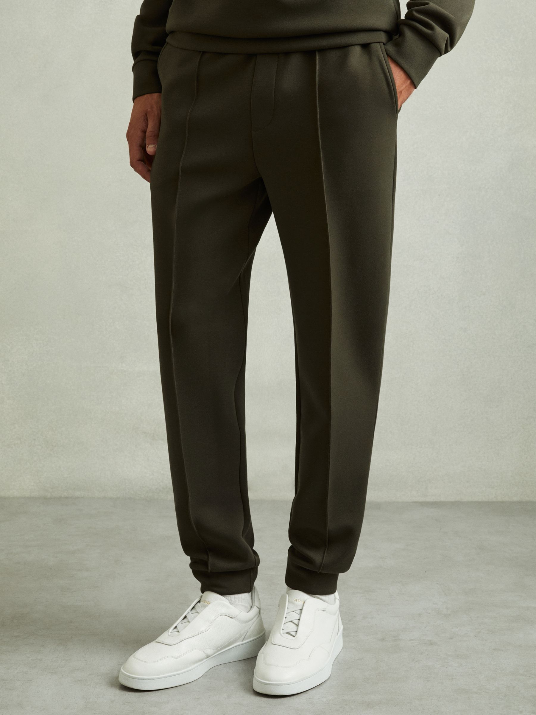 Interlock-Jersey Drawstring Joggers in Forest Green