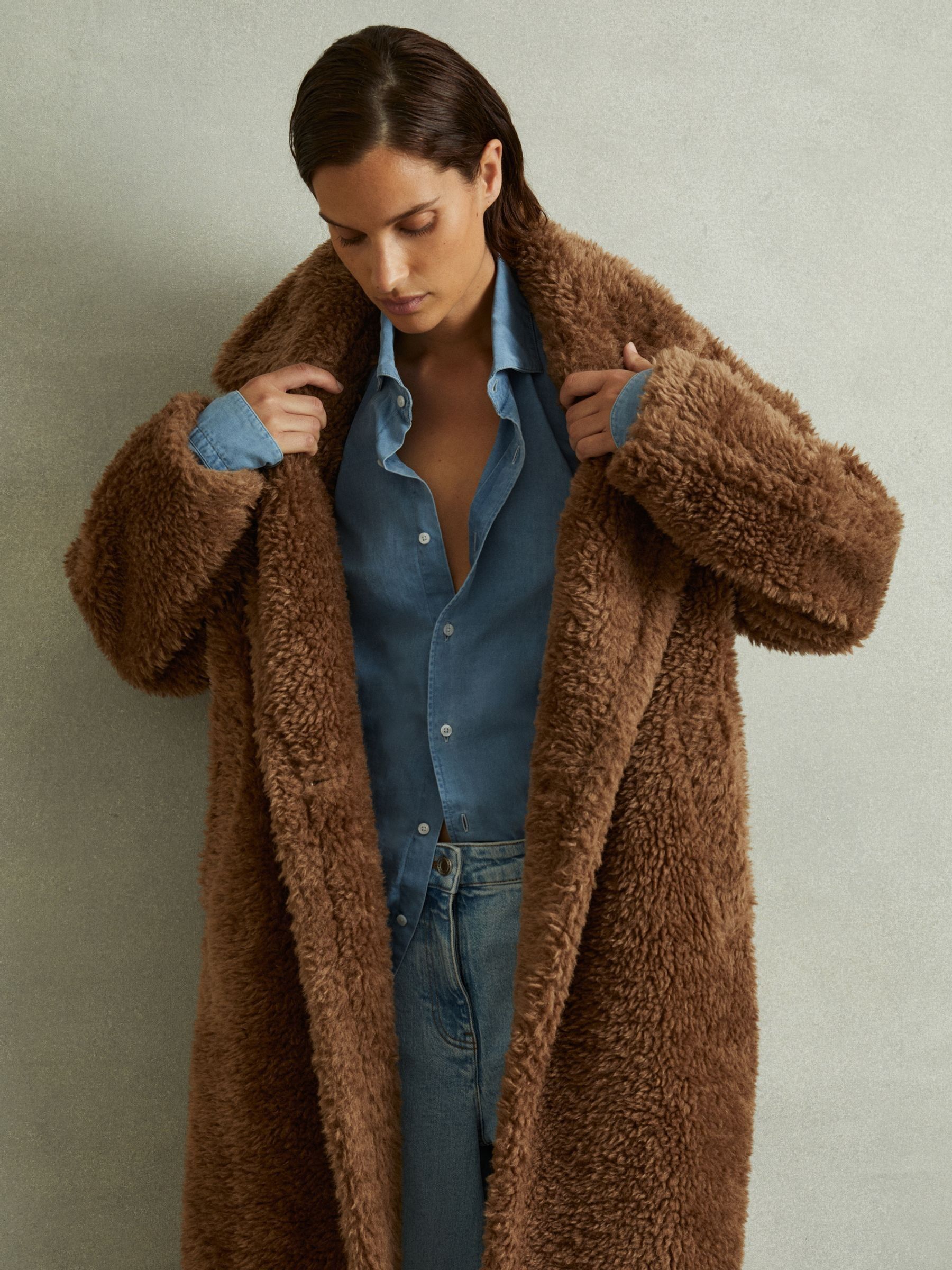 Teddy Coat with Wool in Brown