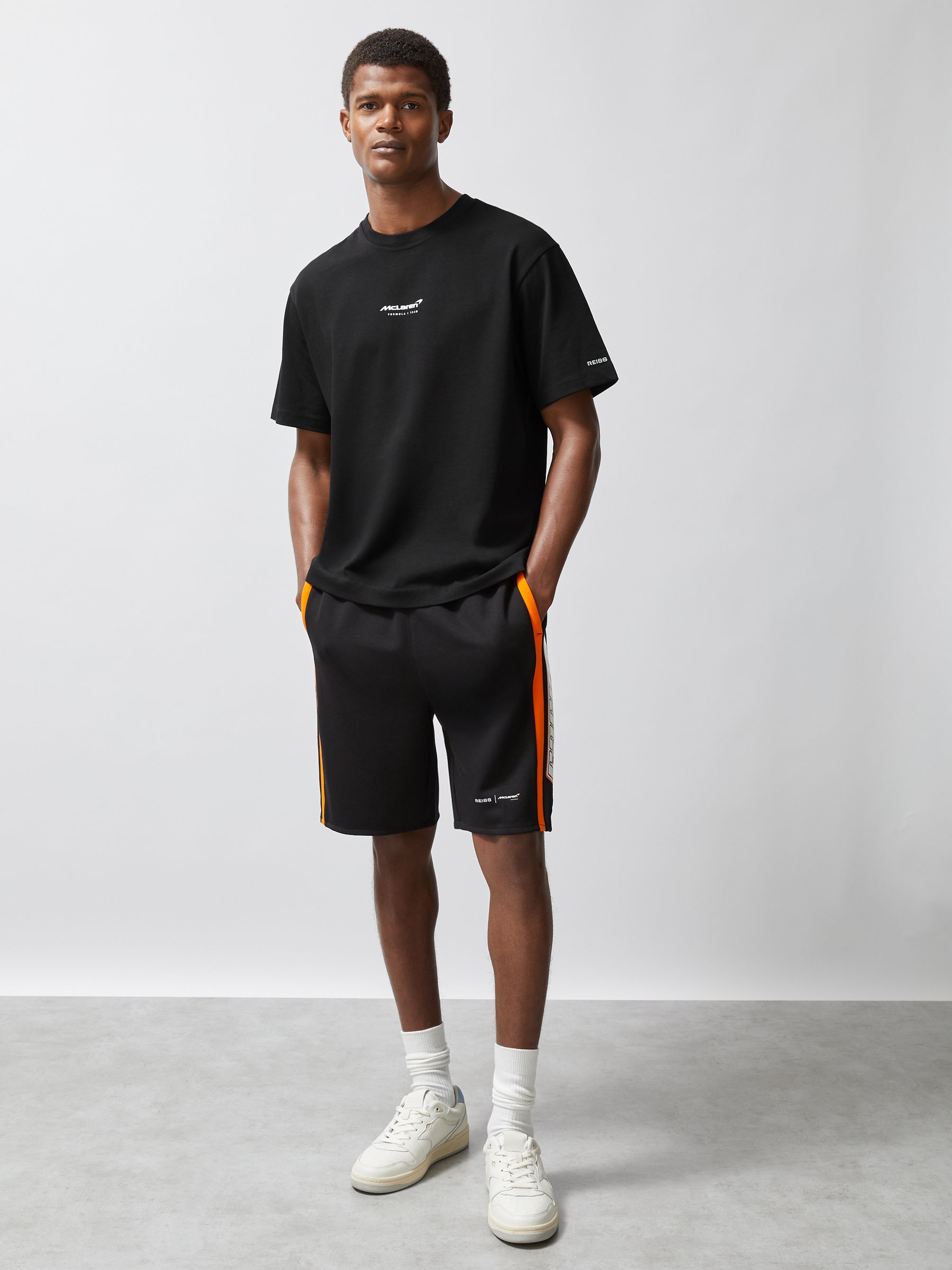 McLaren F1 Team Lando-Print T-Shirt Unisex Fit in Black