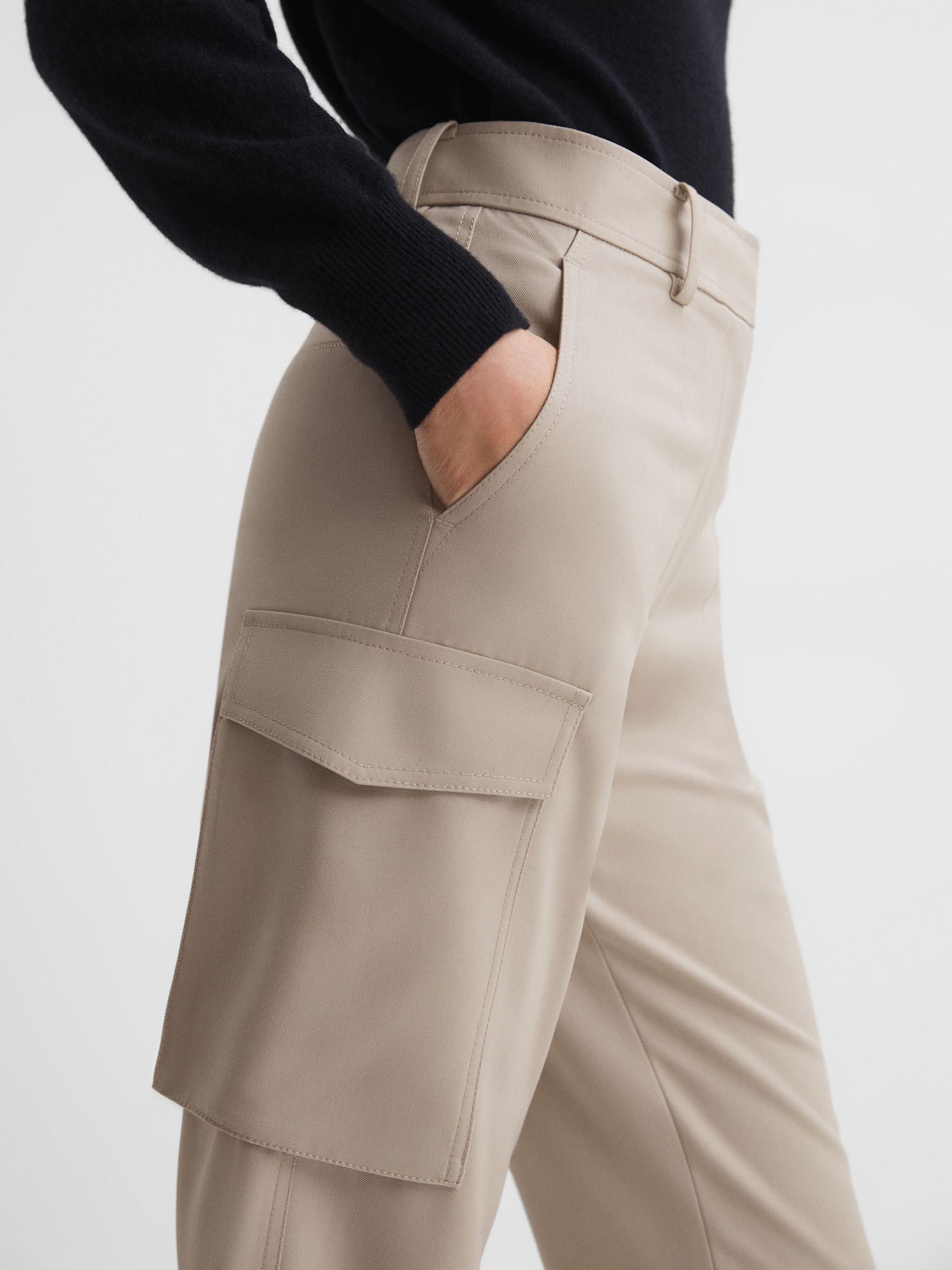 Mid Rise Cargo Trousers in Neutral
