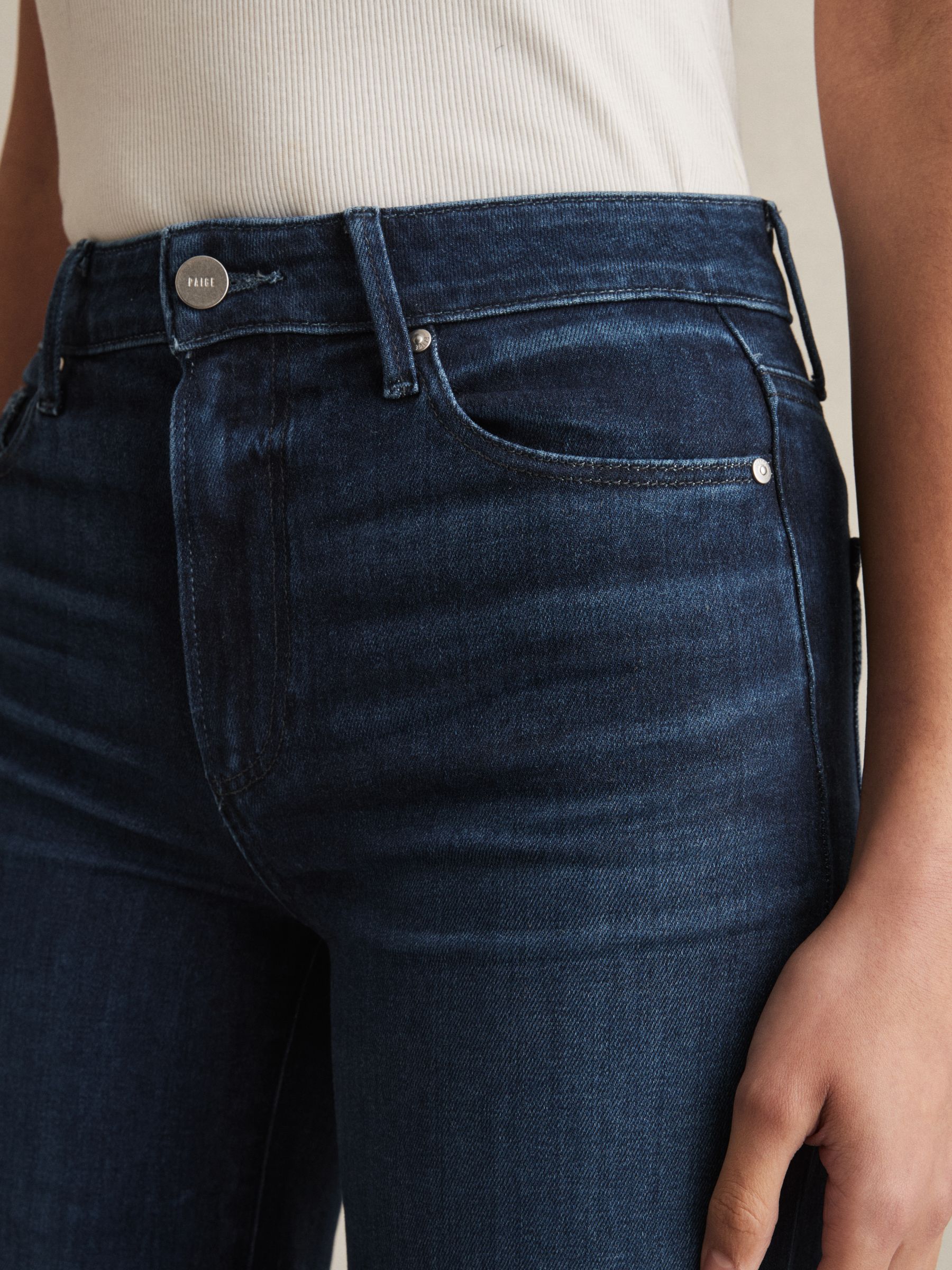 Paige 32�?Wide-Leg Jeans in Navy Blue