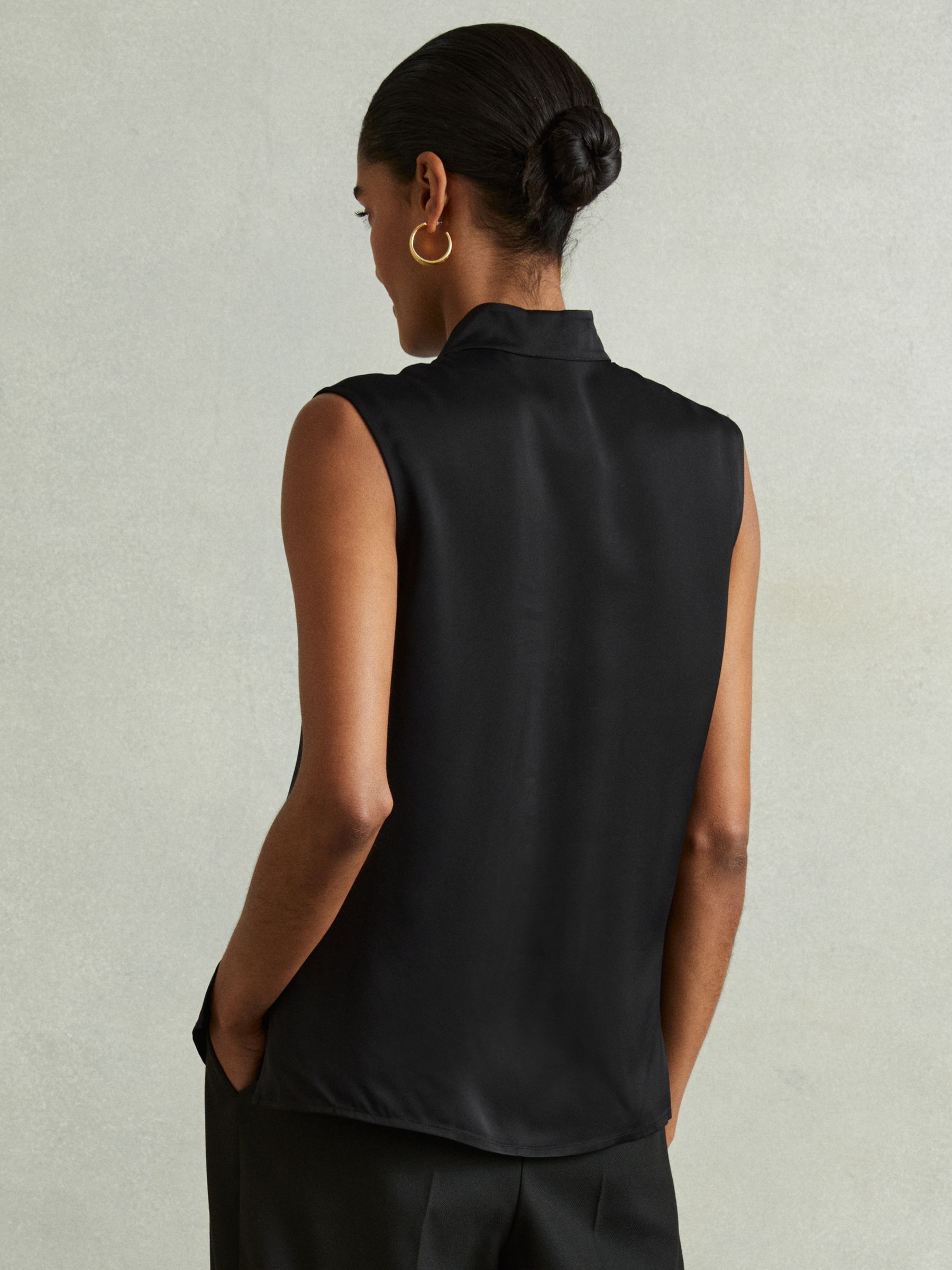 Relaxed Tux Top in Black