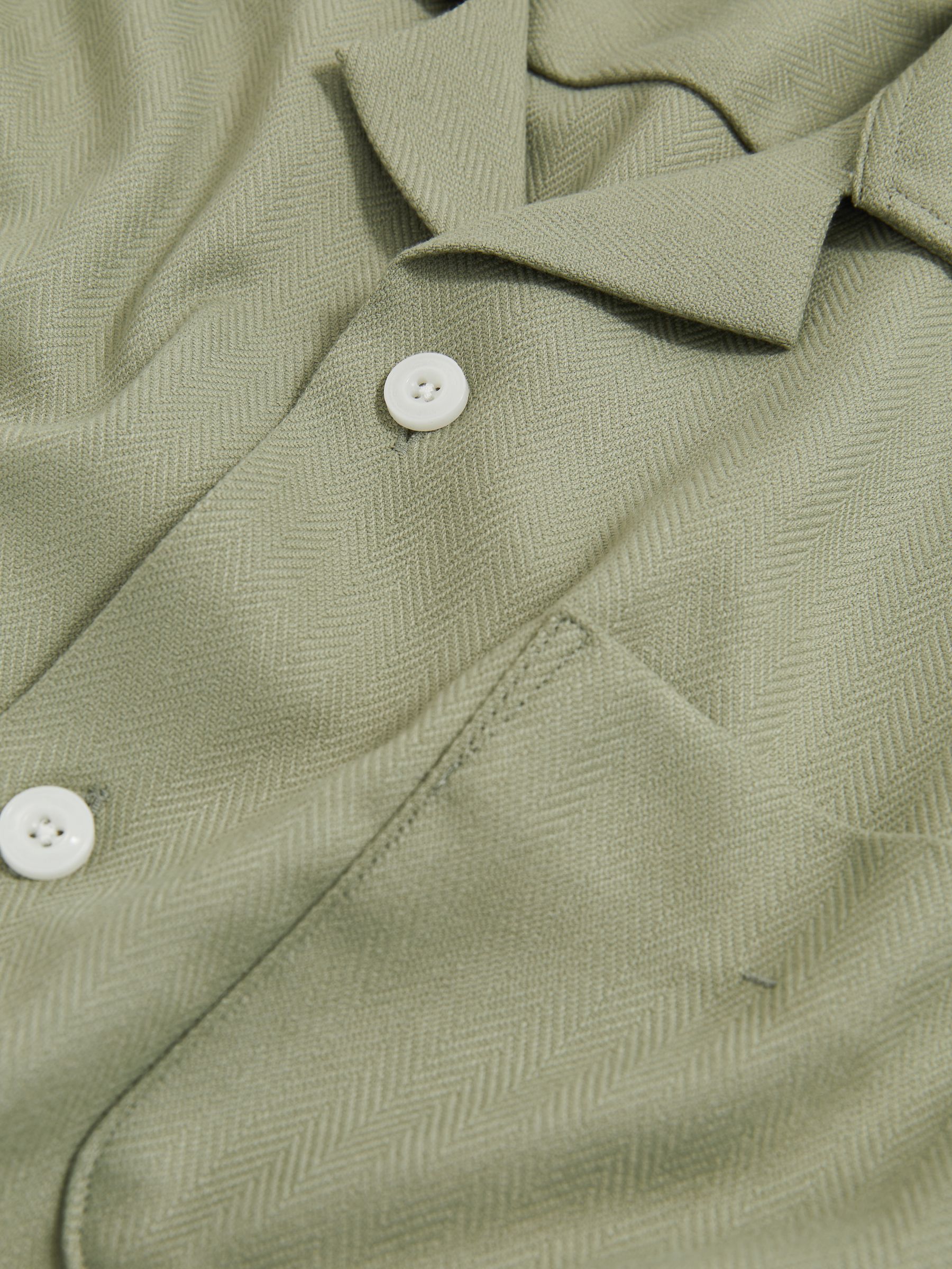 Herringbone Twill Cuban Collar Short Sleeve Shirt in Sage Green
