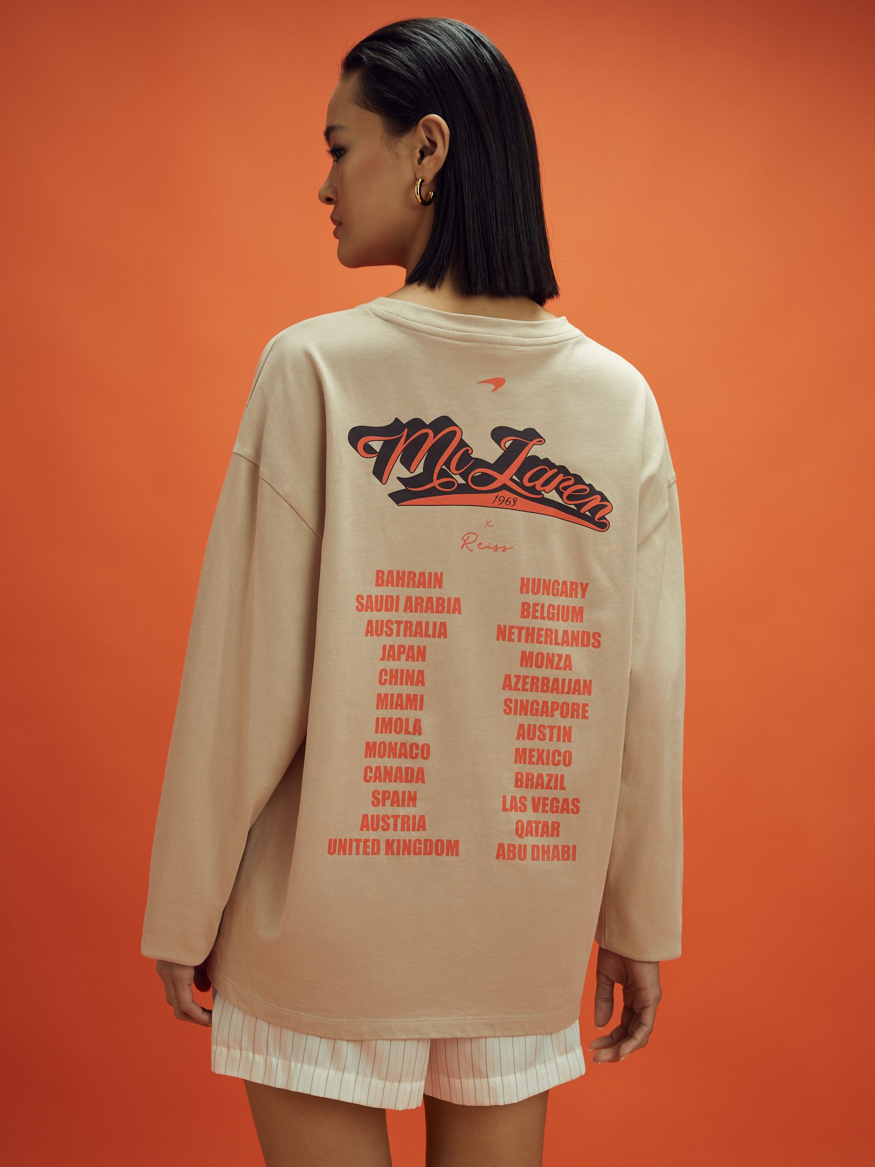 McLaren F1 Crew Neck Tour T-Shirt in Taupe