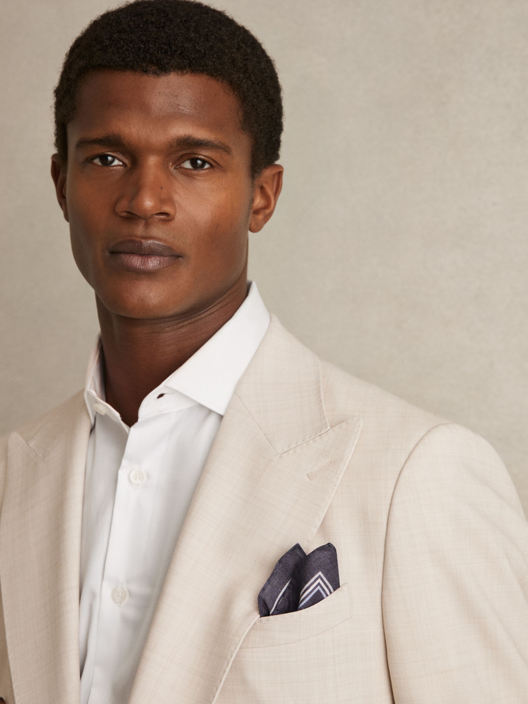 Linen Pocket Square in Navy