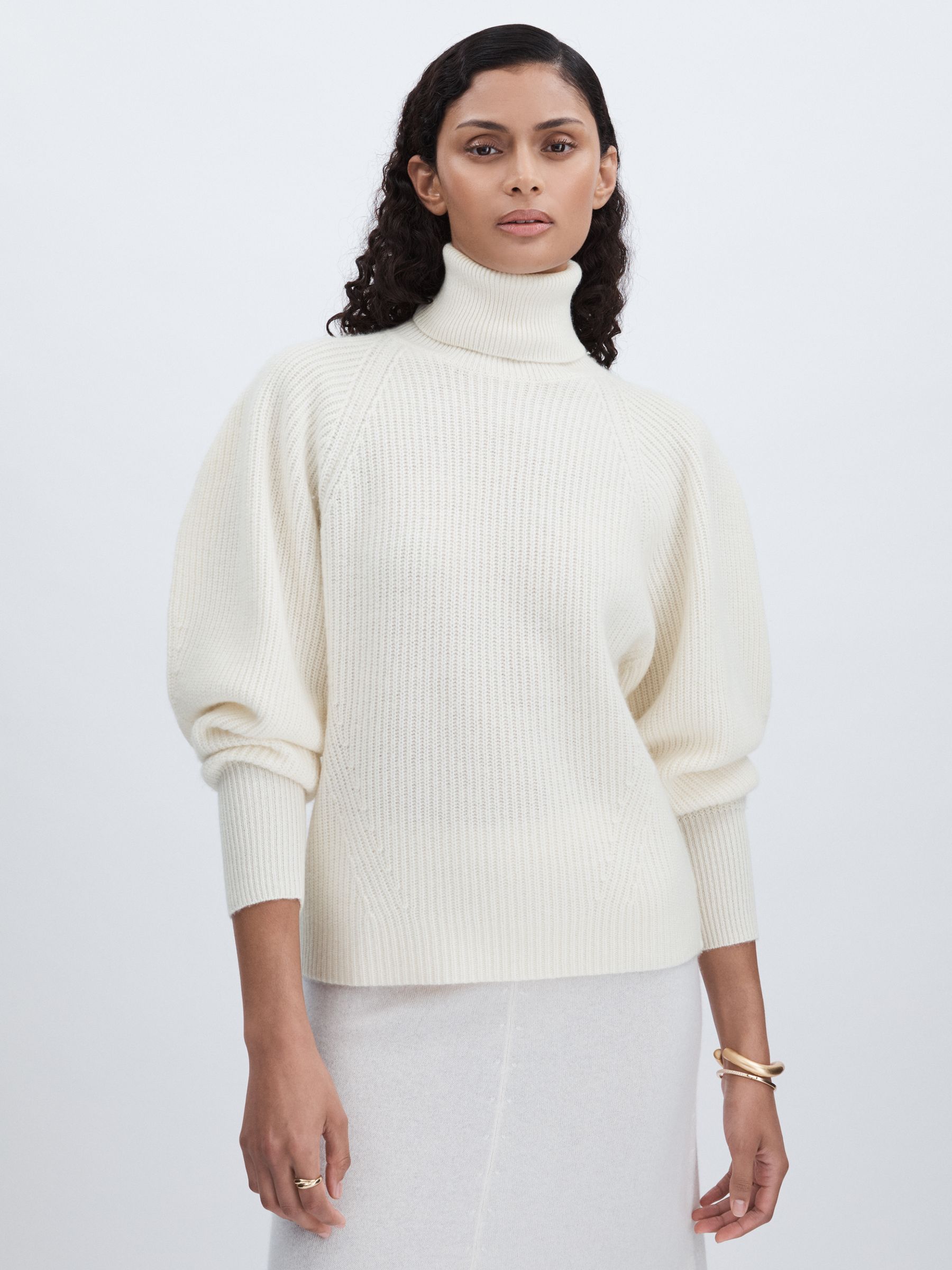Wool Cashmere Roll Neck Jumper in Cream
