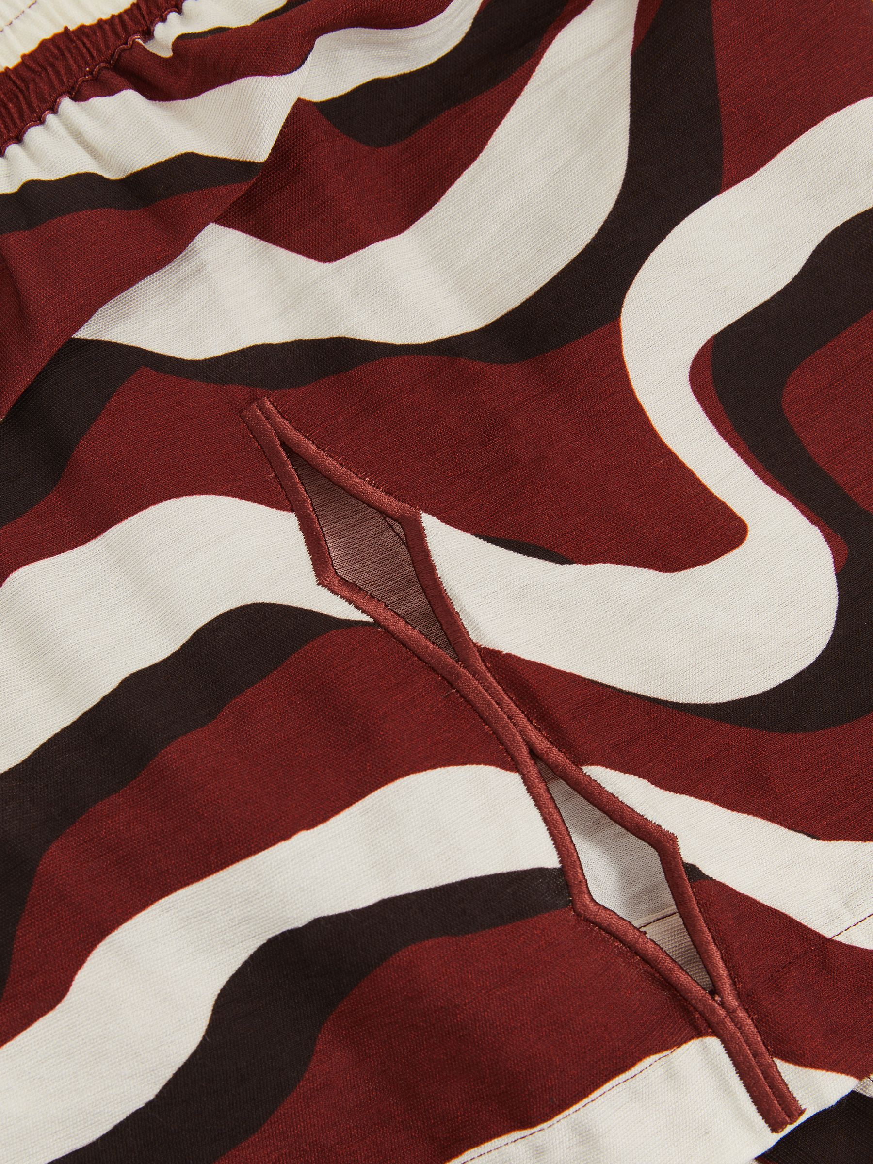 Wave-Print Drawstring Shorts in White