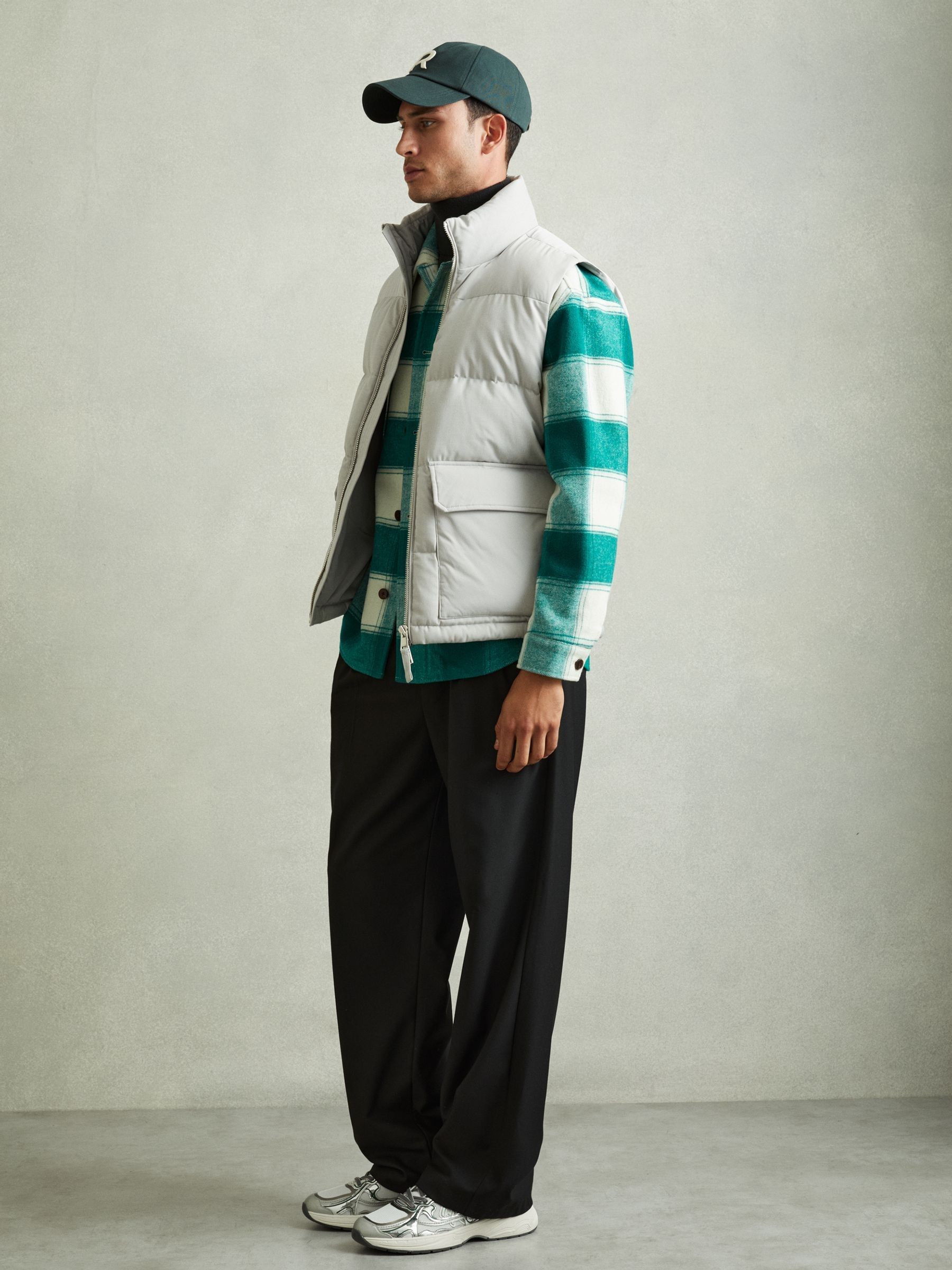 Nubuck and Mesh Trainers in Silver/Green