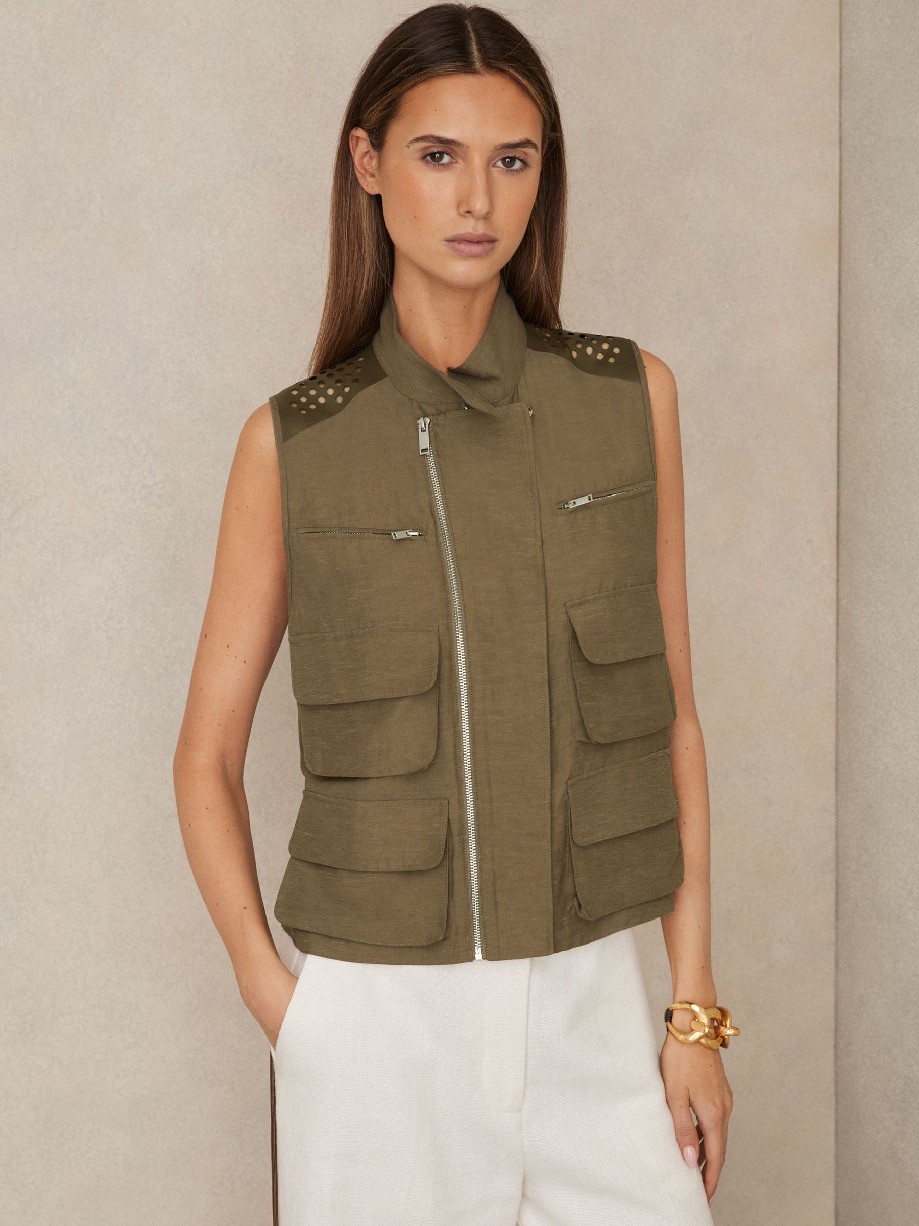Cargo-Pocket Laser-Cut Gilet With Linen in Khaki