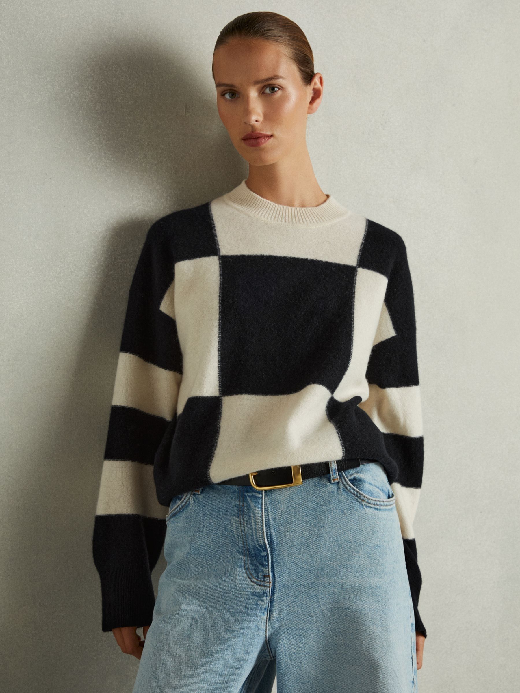 Wool-Cashmere Check-Intarsia Jumper in Black/White
