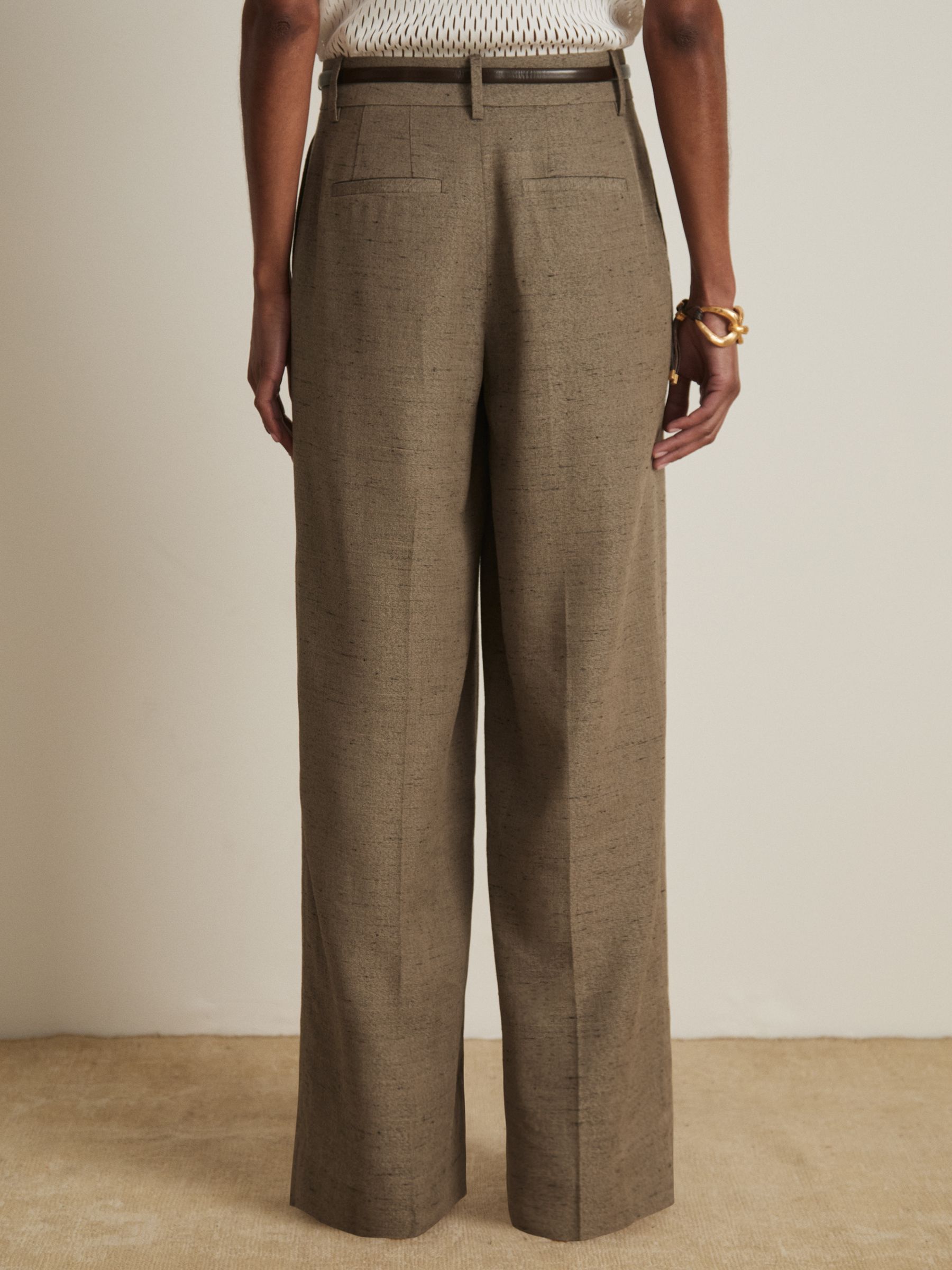 Atelier Wide-Leg Suit Trousers With Linen in Grey