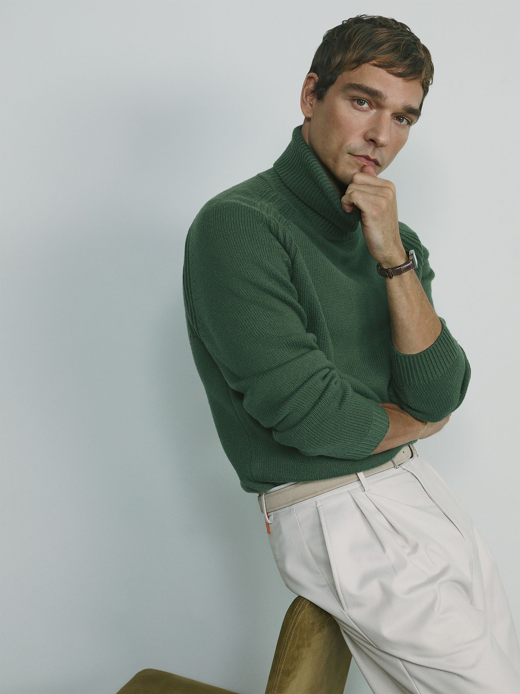 Wool-Blend Ridge-Seam Roll-Neck Jumper in Green Smoke